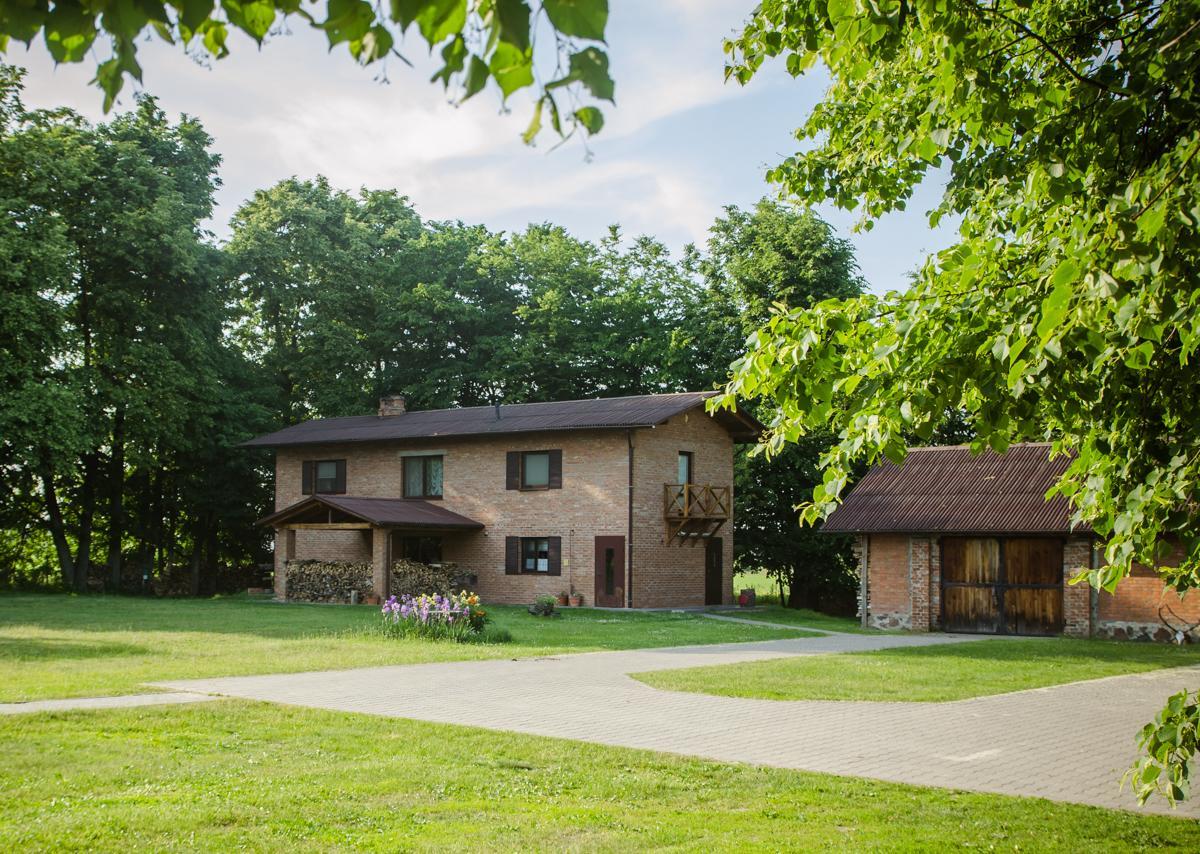 Usadba Bogach Hotel Кобрин Екстериор снимка