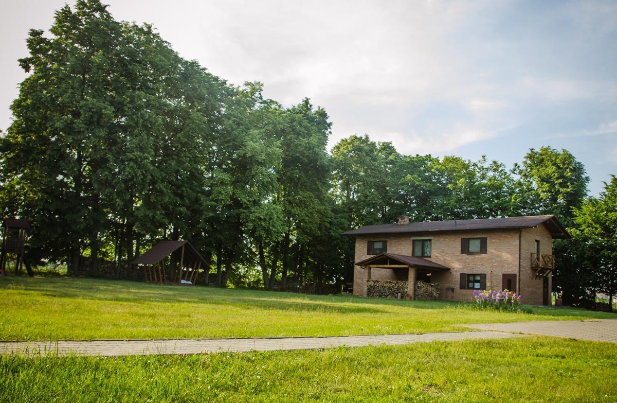 Usadba Bogach Hotel Кобрин Екстериор снимка